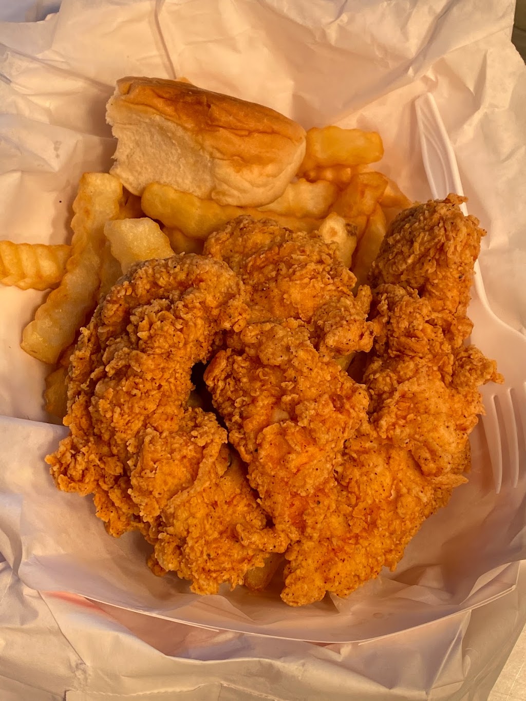 Crispy Cajun Fried Chicken | restaurant | 732 NW Main St, Bunkie, LA 71322, USA | 3183467769 OR +1 318-346-7769