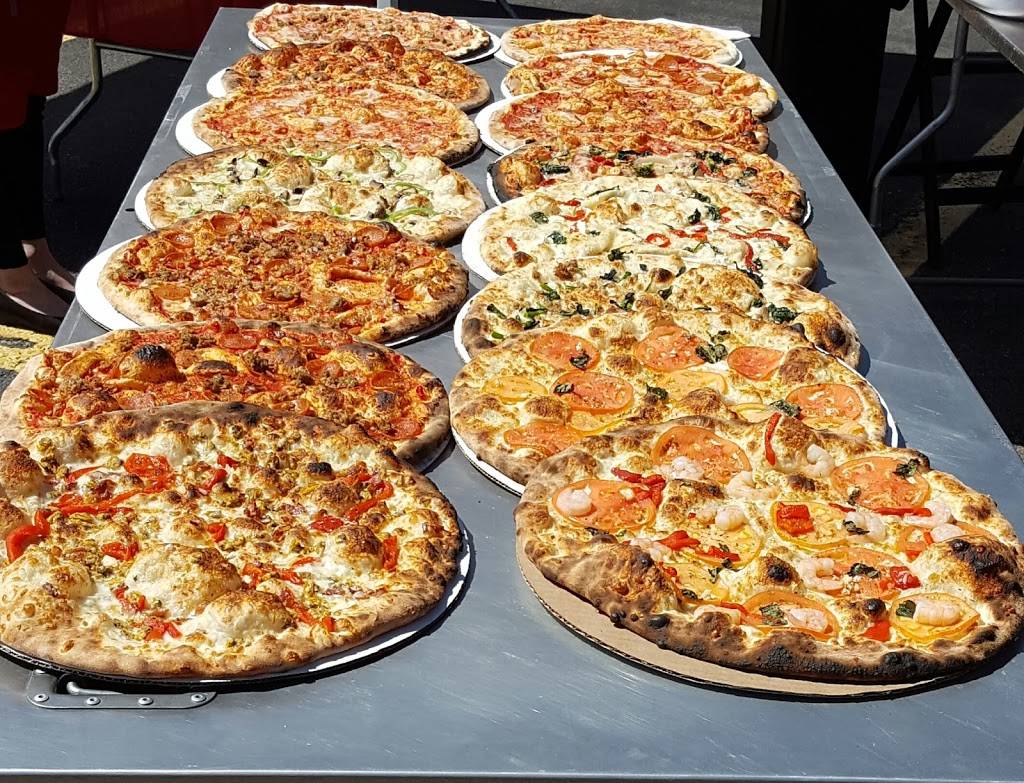 Antonios Italian Style Pizza | restaurant | 12A Bridgeport Ave, Shelton, CT 06484, USA | 2039247499 OR +1 203-924-7499