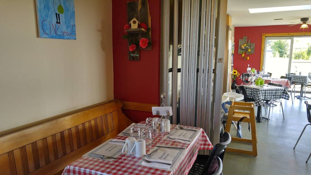 Restaurant Lorrizon | restaurant | 325 Route De LEglise, Saint-Claude, QC J0B 2N0, Canada | 8198452332 OR +1 819-845-2332