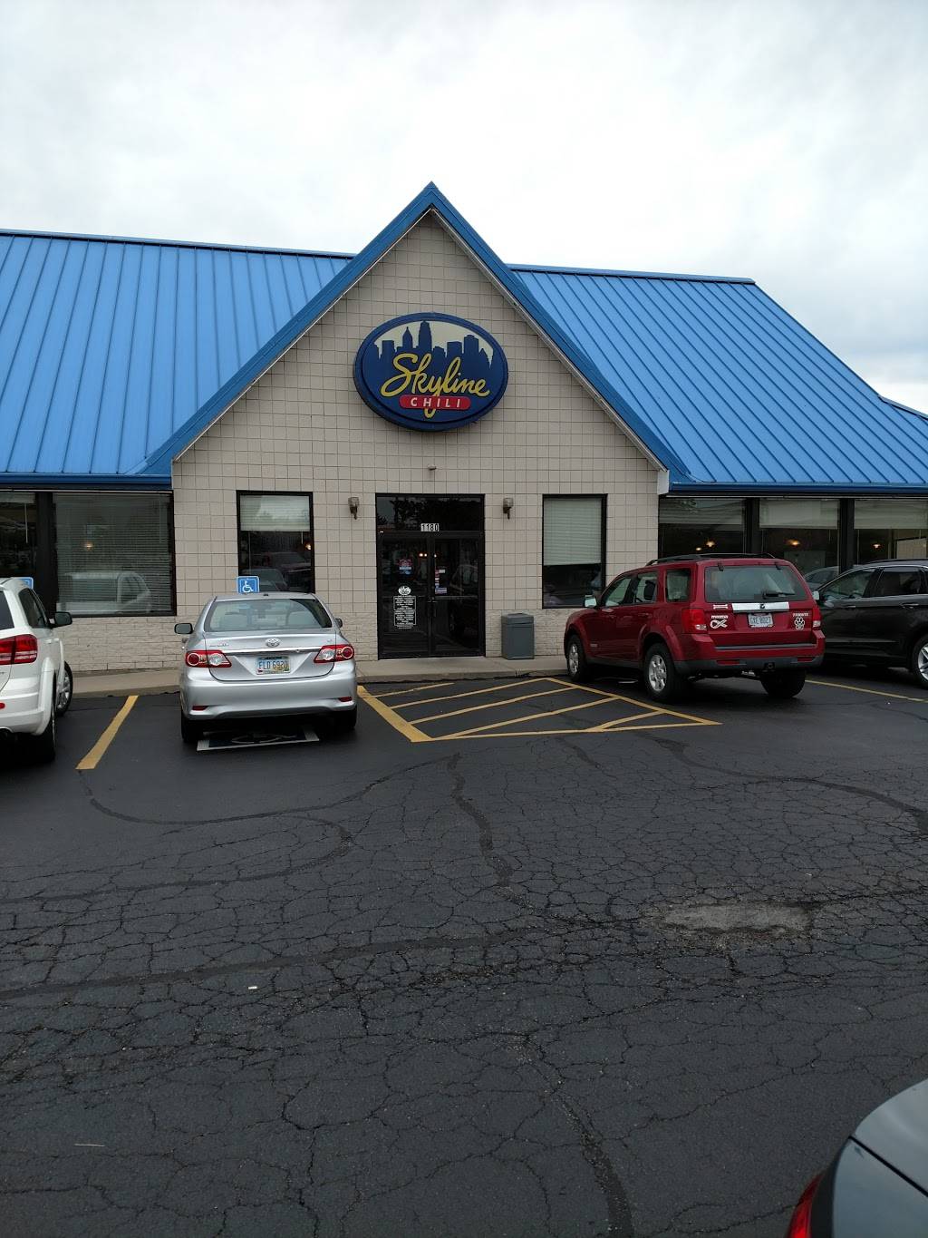 Skyline Chili | restaurant | 1180 Kemper Meadow Dr, Cincinnati, OH 45240, USA | 5138513929 OR +1 513-851-3929