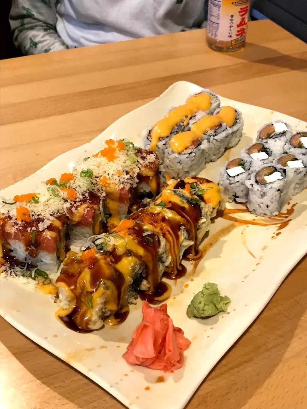 HIBACHI EXPRESS | restaurant | 3064 E College Ave, Ruskin, FL 33570, USA | 8136458888 OR +1 813-645-8888