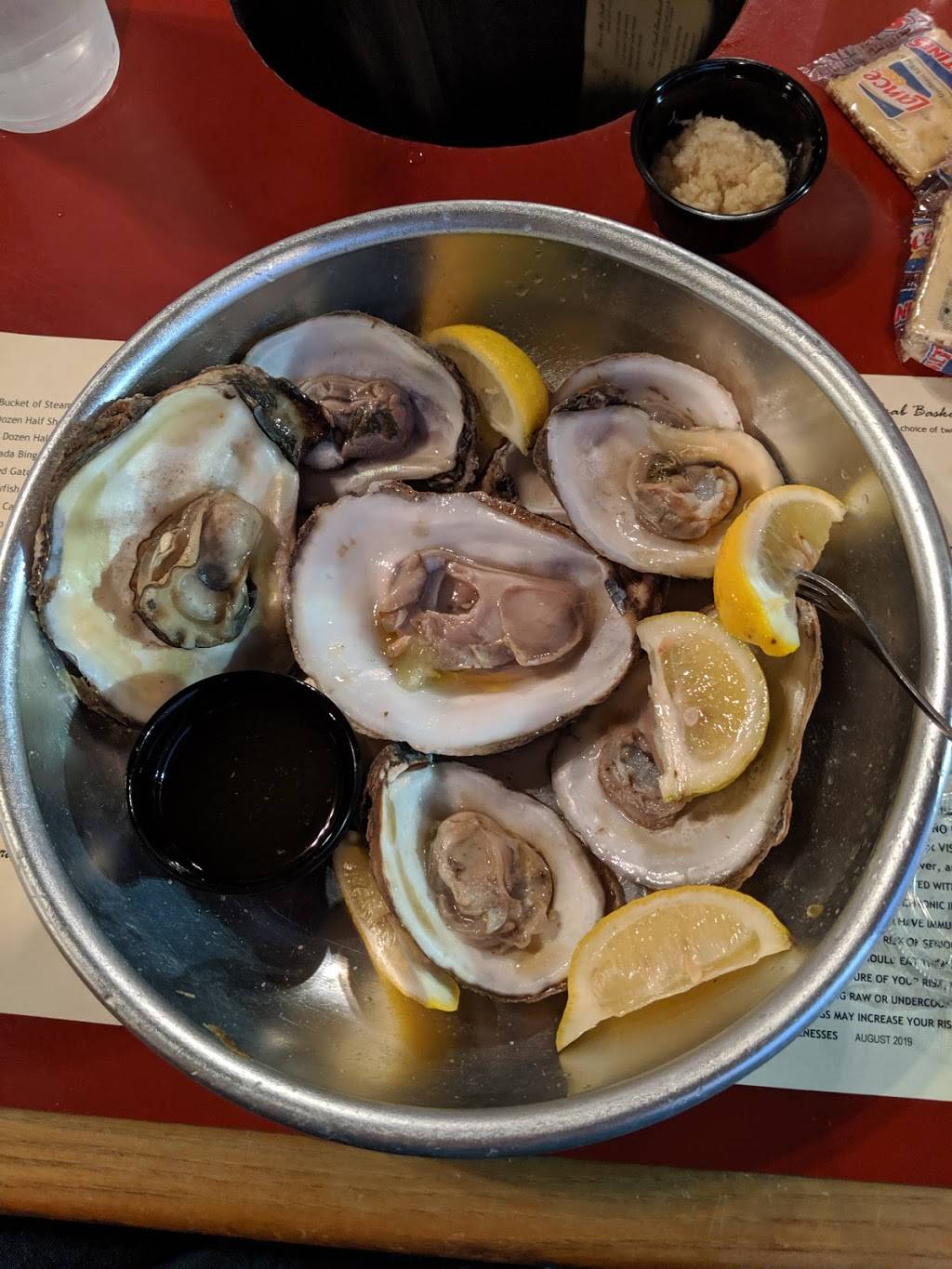 Shellhouse | restaurant | 8 Gateway Blvd E, Savannah, GA 31419, USA | 9129273280 OR +1 912-927-3280