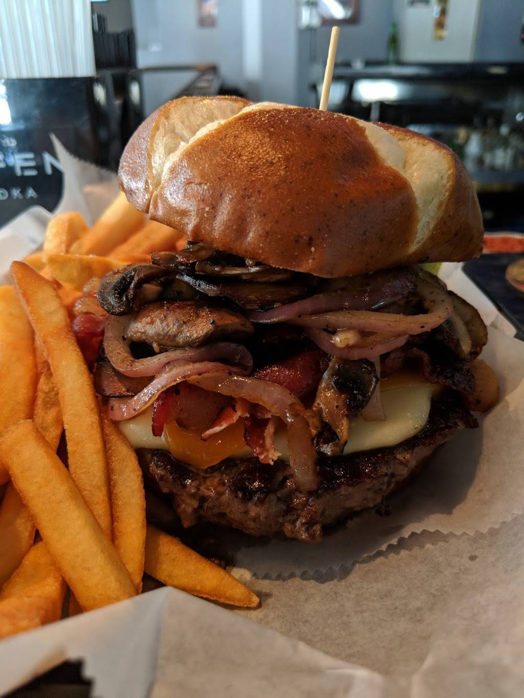 Great Times Bar & Grill | restaurant | 11220 Grand Ave, Melrose Park, IL 60164, USA | 7086955797 OR +1 708-695-5797