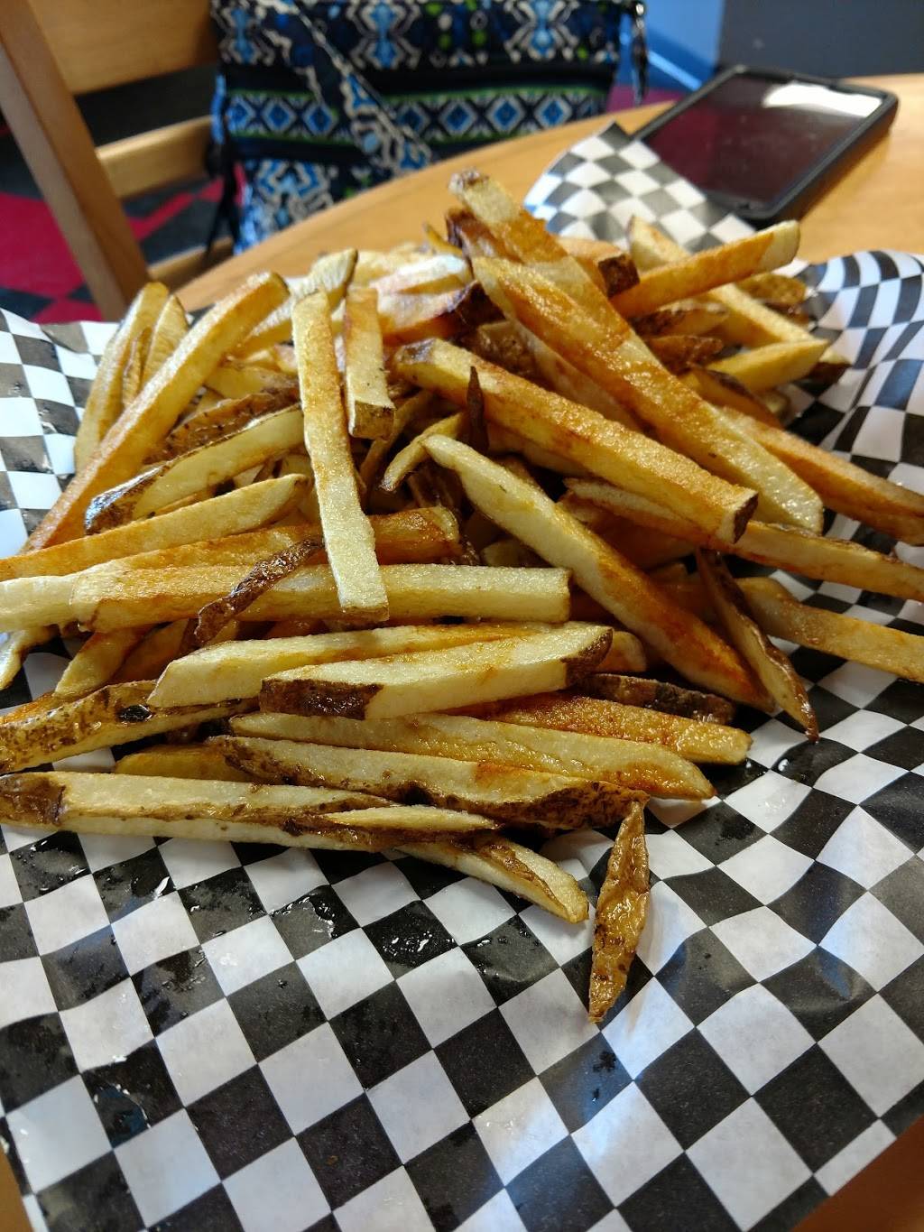 Brooklyn Deli | restaurant | 2906 PA-764, Duncansville, PA 16635, USA | 8146967827 OR +1 814-696-7827