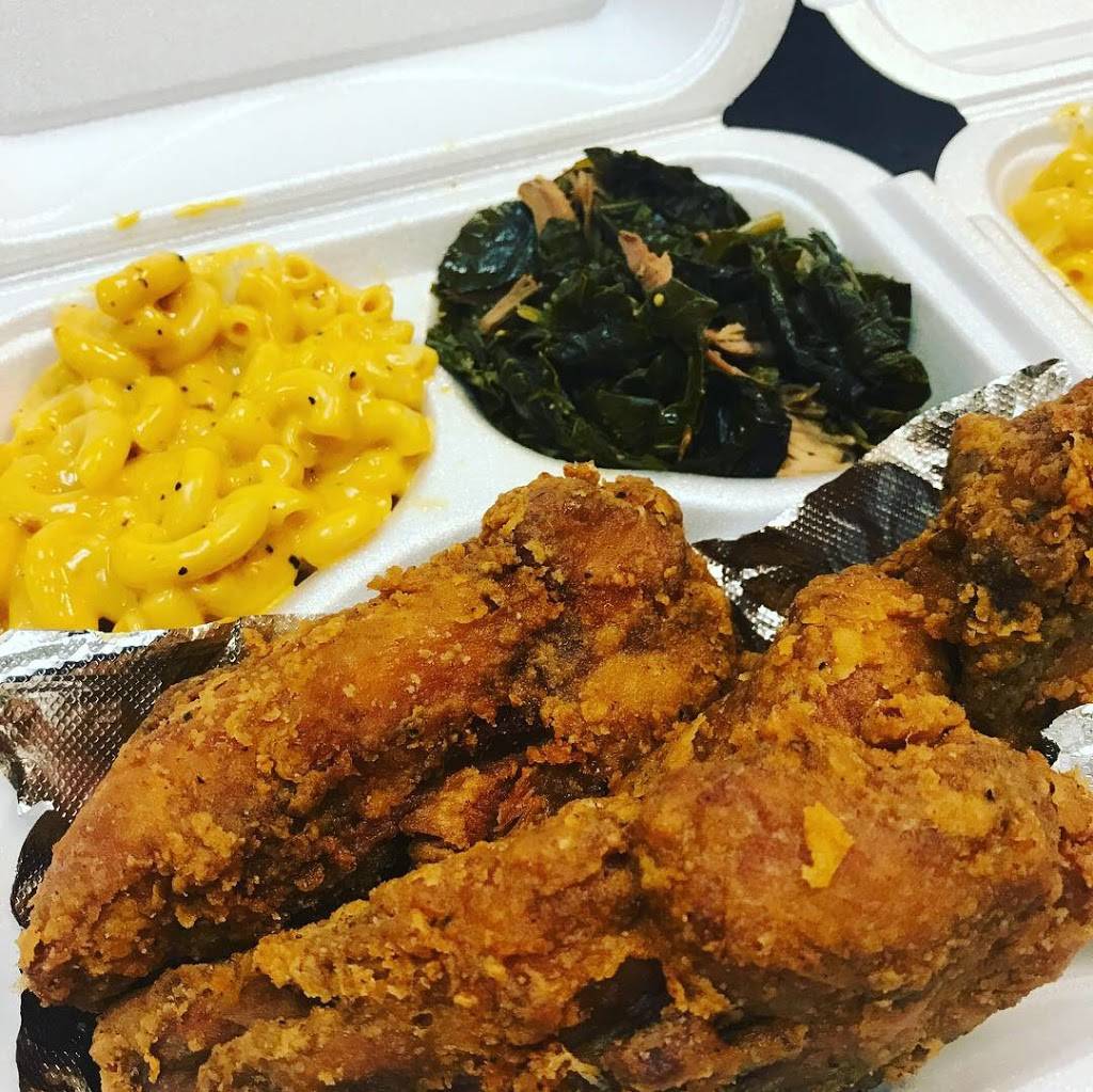 Daves Dinners Express | restaurant | 2000 Brittain Rd, Akron, OH 44310, USA | 2346786467 OR +1 234-678-6467