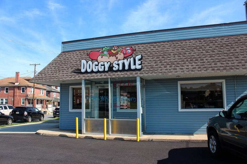 Doggy Style Grill | restaurant | 1277 W Market St, York, PA 17404, USA | 7177473875 OR +1 717-747-3875
