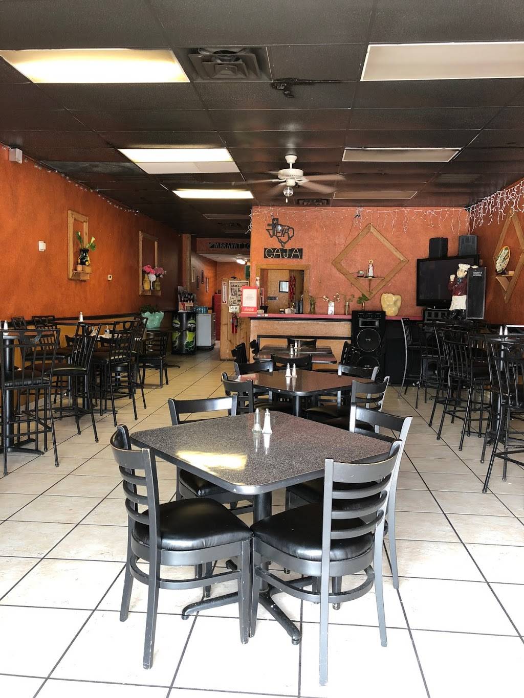 Maravatio Restaurant | restaurant | 4619 E R L Thornton Fwy, Dallas, TX 75223, USA | 2148243300 OR +1 214-824-3300