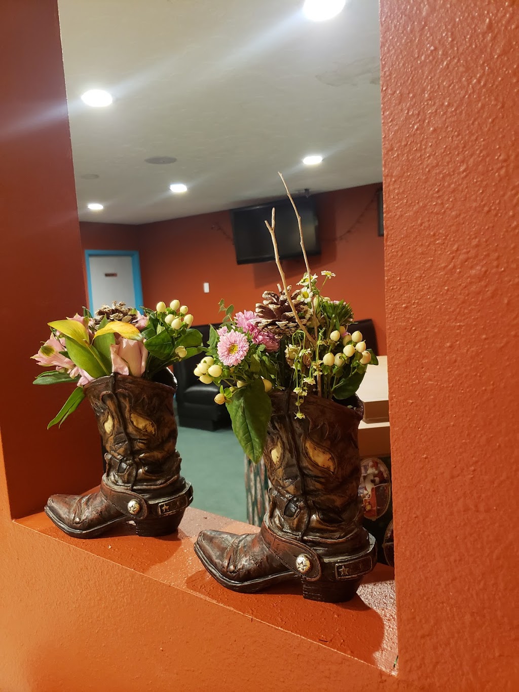 The Blended Table | restaurant | 81 CO-133, Paonia, CO 81428, USA | 9706886578 OR +1 970-688-6578