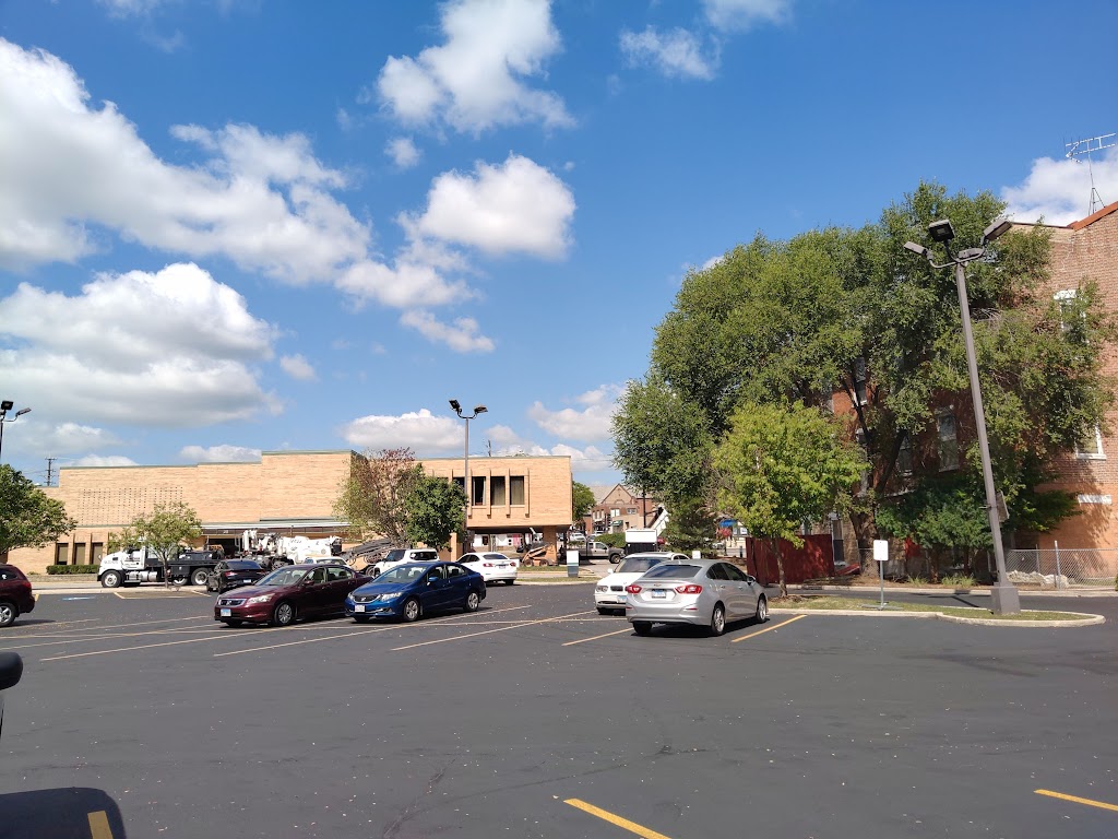 El Pollo Giro #3 | restaurant | 33 N Lake St, Aurora, IL 60506, USA | 6308448100 OR +1 630-844-8100