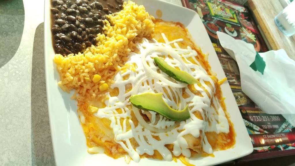 Mi Familia Authentic Mexican Cuisine | restaurant | 12 Snowhill St, Spotswood, NJ 08884, USA | 7322513800 OR +1 732-251-3800