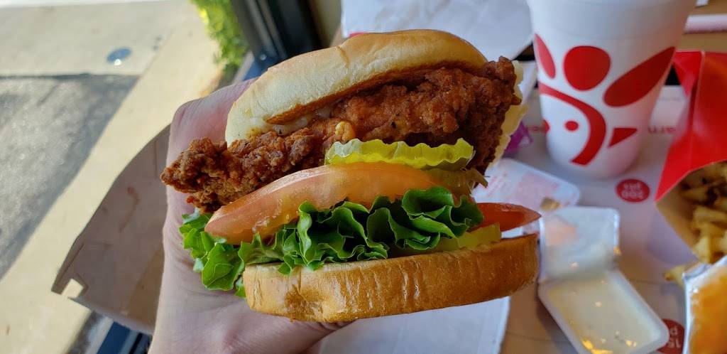 Chick-fil-A | restaurant | 1814 Tamiami Trail, Port Charlotte, FL 33948, USA | 9417666106 OR +1 941-766-6106