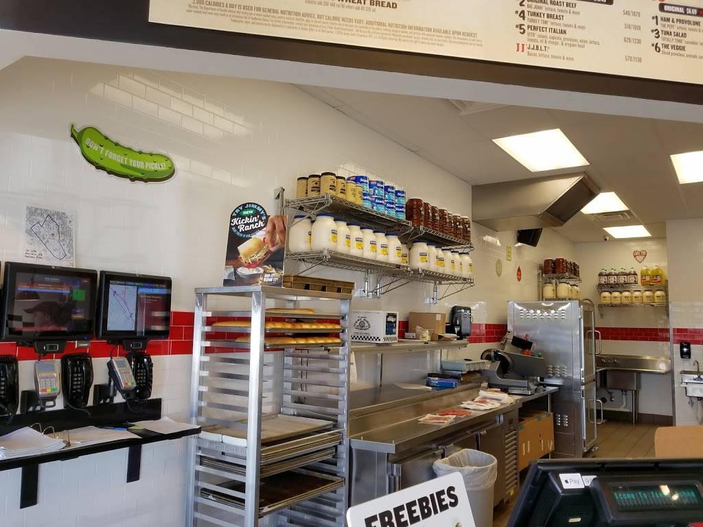 Jimmy Johns | meal delivery | 25296 Madison Ave Suite A, Murrieta, CA 92562, USA | 9516961117 OR +1 951-696-1117