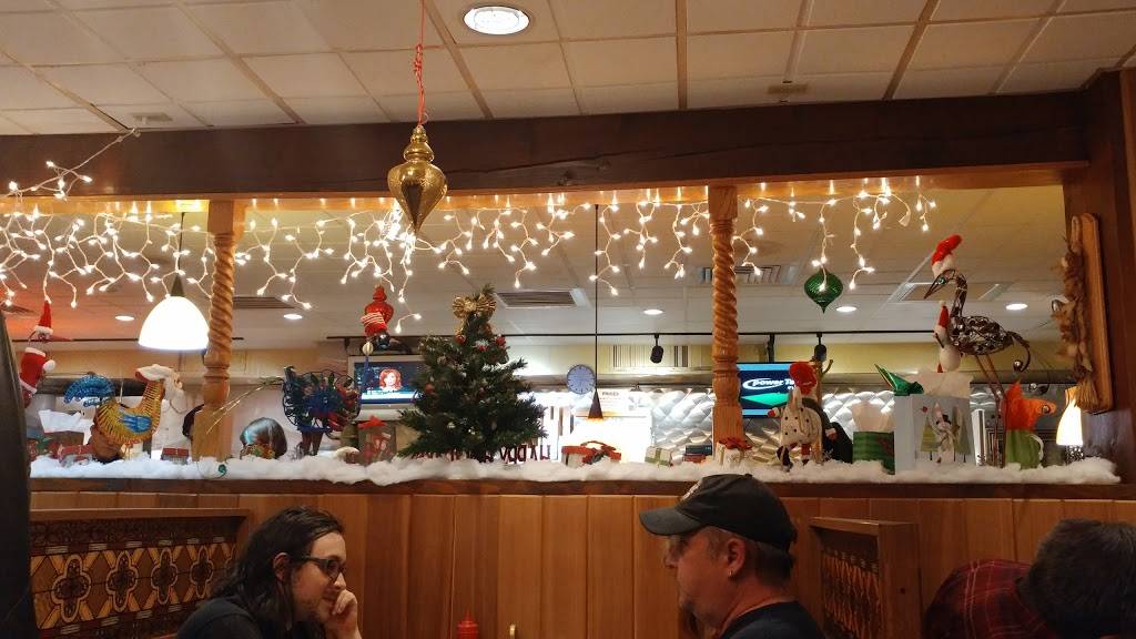 Lucky Strike Restaurant | restaurant | 703 Grattan St, Chicopee, MA 01020, USA | 4135367912 OR +1 413-536-7912