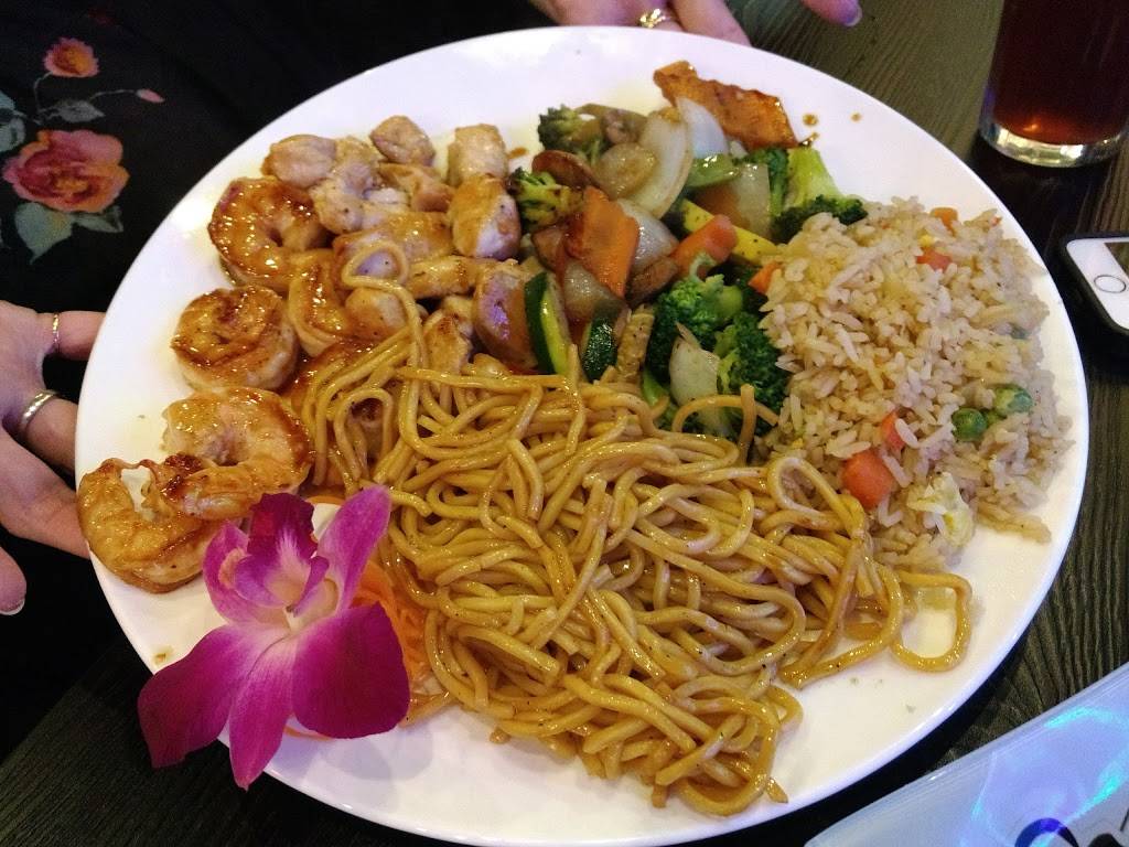 Mito Sushi And Grill | restaurant | 2430 us highway 27, #390, Clermont, FL 34714, USA | 3527083486 OR +1 352-708-3486