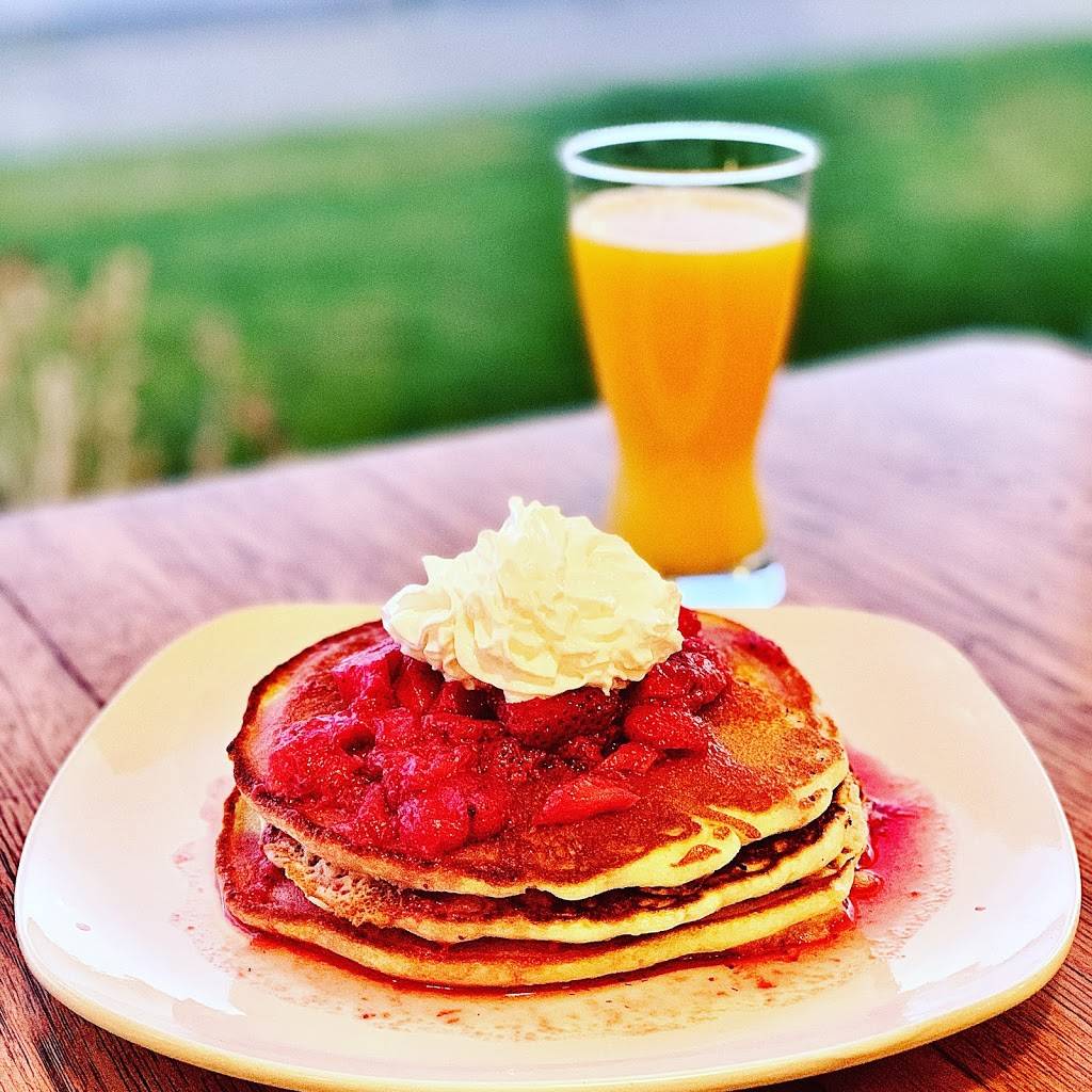 The Apron Restaurant & Spirits | restaurant | 3608 Wildwood Ave, Jackson, MI 49202, USA | 5177833616 OR +1 517-783-3616