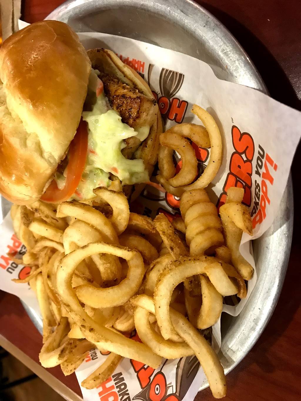 Hooters | restaurant | 3030 Plaza Bonita Rd #1430, National City, CA 91950, USA | 6195774140 OR +1 619-577-4140