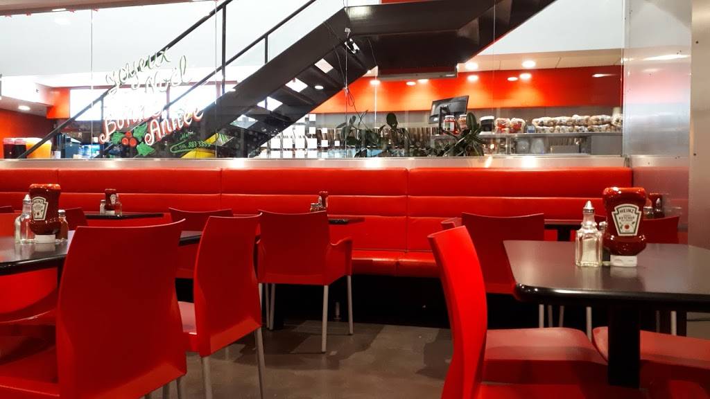 Restaurant La Belle Province | restaurant | 3745 QC-132, Sainte-Catherine, QC J5C 1V9, Canada | 4506388008 OR +1 450-638-8008