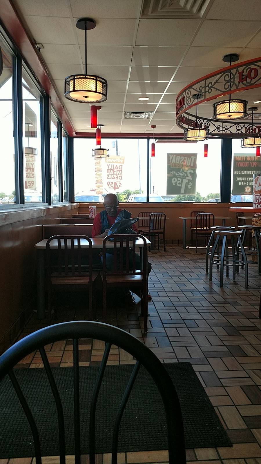 Popeyes Louisiana Kitchen | restaurant | 8181 S Lancaster Rd, Dallas, TX 75241, USA | 9722283204 OR +1 972-228-3204