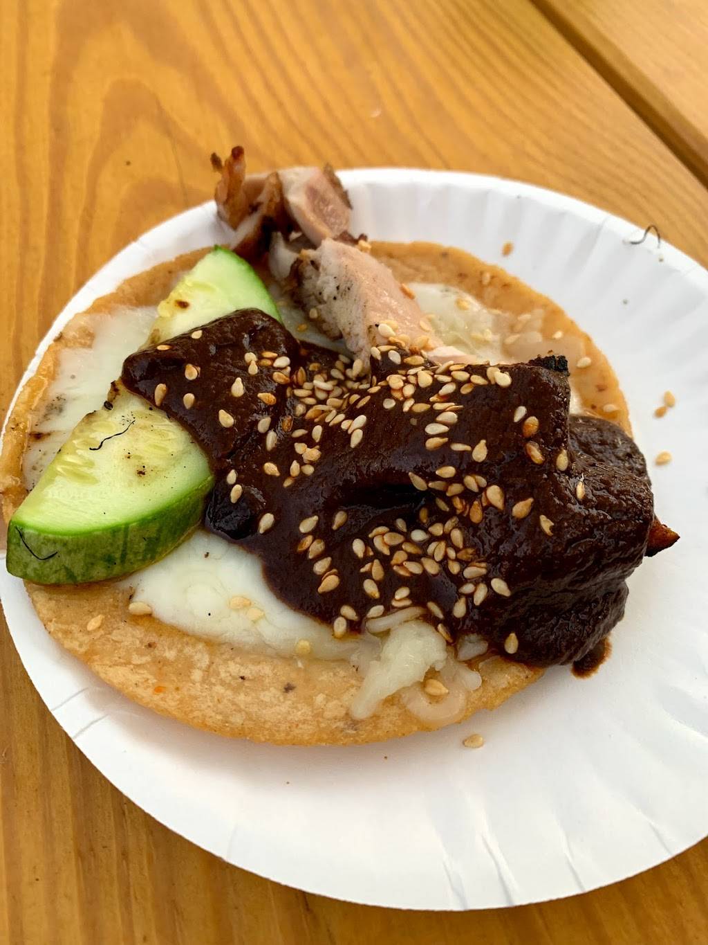 NIDOs Backyard | restaurant | 104 Oak St, Oakland, CA 94607, USA | 5105009757 OR +1 510-500-9757