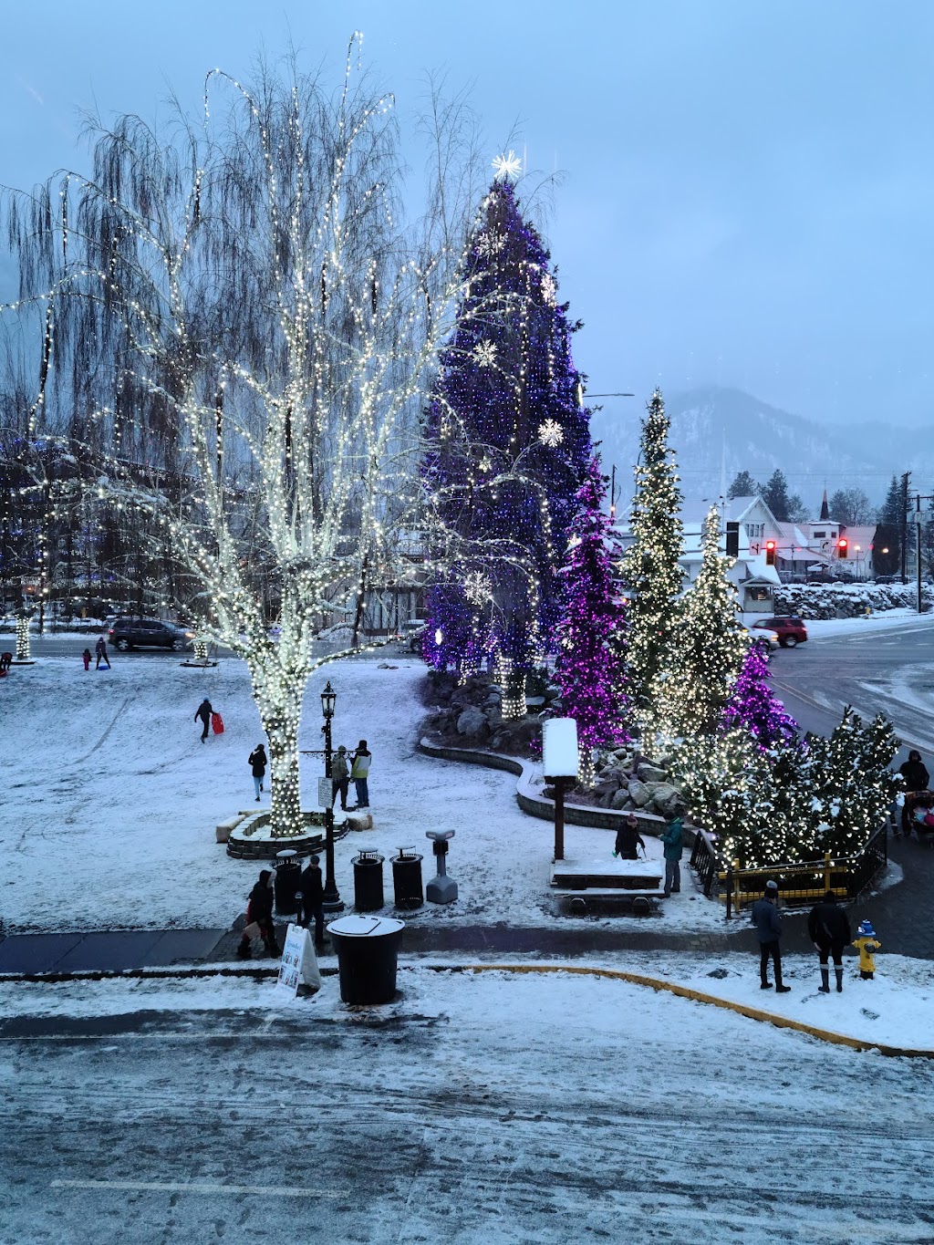 The Loft Bar & Grill | restaurant | 843 Front St, Leavenworth, WA 98826, USA | 5098880231 OR +1 509-888-0231