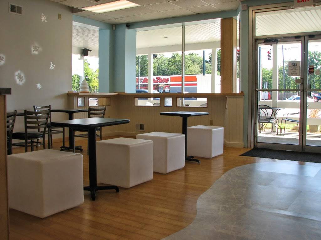 CPs Cooler | bakery | 32433 Vine St, Willowick, OH 44095, USA | 4409442665 OR +1 440-944-2665