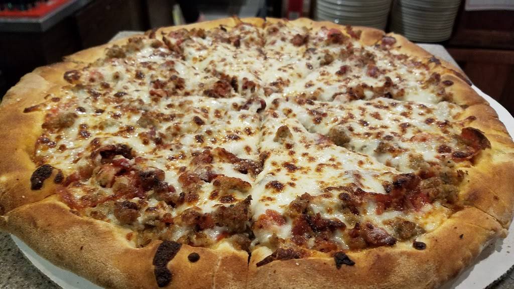 Enricos Brick Oven Pizzeria & Pub | restaurant | 500 Main St, Sturbridge, MA 01566, USA | 5083471740 OR +1 508-347-1740