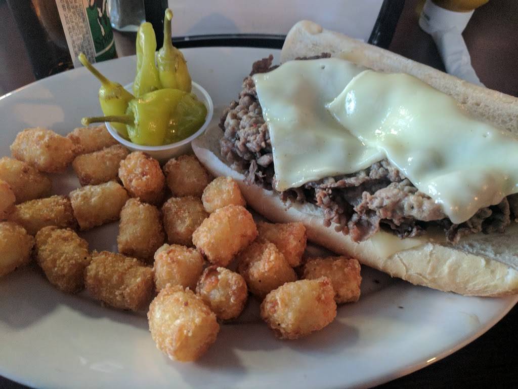 Century Pub and Eatery | restaurant | 5511 6th Ave, Kenosha, WI 53140, USA | 2627646501 OR +1 262-764-6501