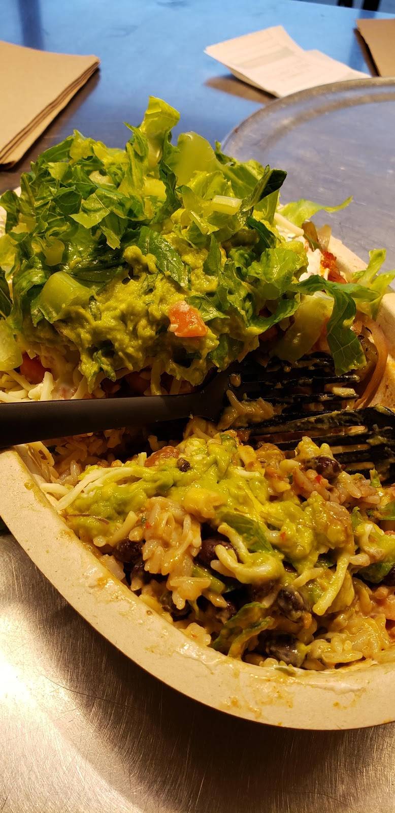 Chipotle Mexican Grill | restaurant | 119 S Northwest Hwy, Park Ridge, IL 60068, USA | 2245855028 OR +1 224-585-5028