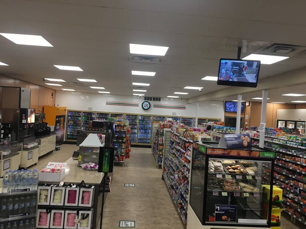 7-Eleven | bakery | 14 Maverick Square, Boston, MA 02128, USA | 6175671060 OR +1 617-567-1060