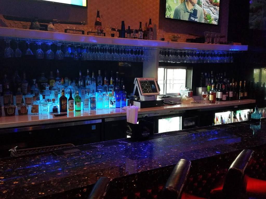 Takara steakhouse sushi | restaurant | 1335 US-1, Vero Beach, FL 32960, USA | 7724923530 OR +1 772-492-3530