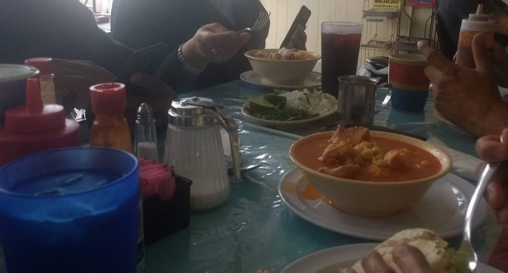 El Nayarit Authentic Mexican Food | restaurant | 1200 Hewitt St, San Fernando, CA 91340, USA | 8183652796 OR +1 818-365-2796