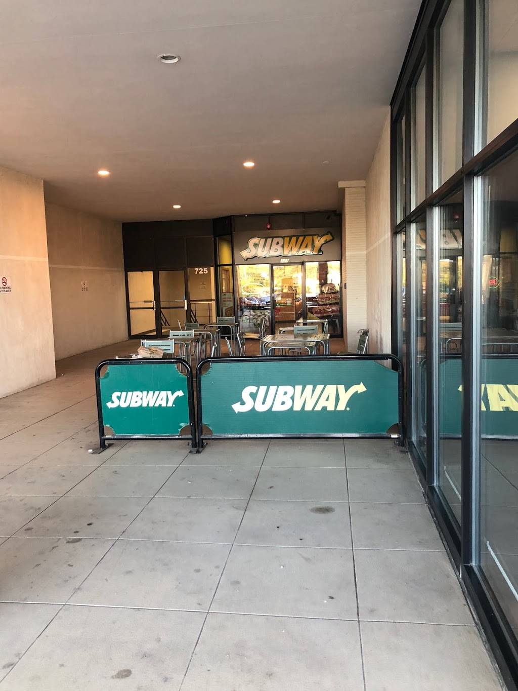 Subway | restaurant | 723 Boston-Providence Turnpike, Dedham, MA 02026, USA | 7816861658 OR +1 781-686-1658