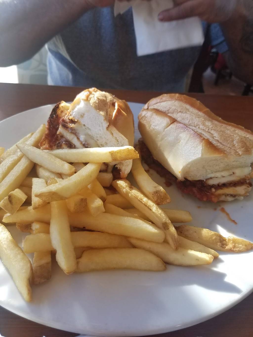 Franklin Square Diner | restaurant | 813 Hempstead Turnpike, Franklin Square, NY 11010, USA | 5166869911 OR +1 516-686-9911