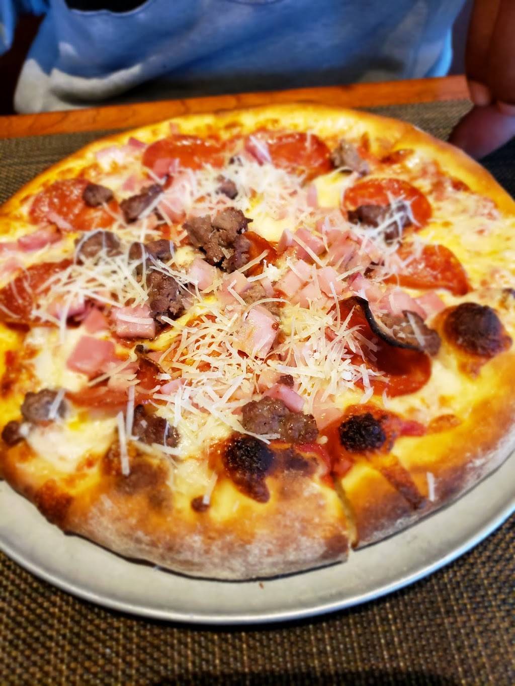 Di Napoli Pizzeria & Ristorante | restaurant | 202 Grand Ave, South San Francisco, CA 94080, USA | 6508735252 OR +1 650-873-5252