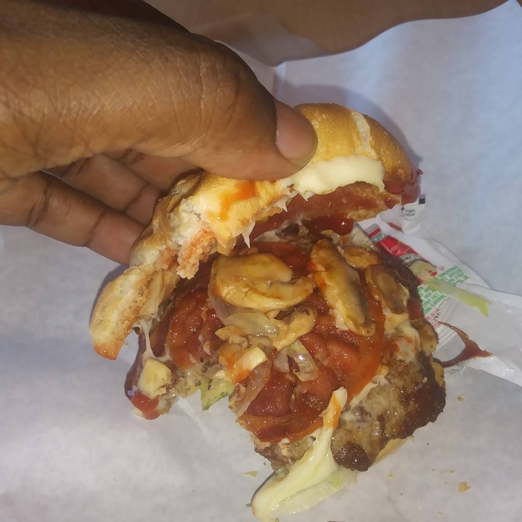 DAngelo Grilled Sandwiches | restaurant | 1440 Pleasant St, Bridgewater, MA 02324, USA | 5086977742 OR +1 508-697-7742