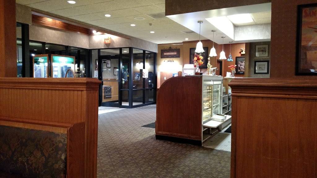 Perkins Restaurant & Bakery | restaurant | 3870 Elm Rd NE, Warren, OH 44483, USA | 3303726660 OR +1 330-372-6660