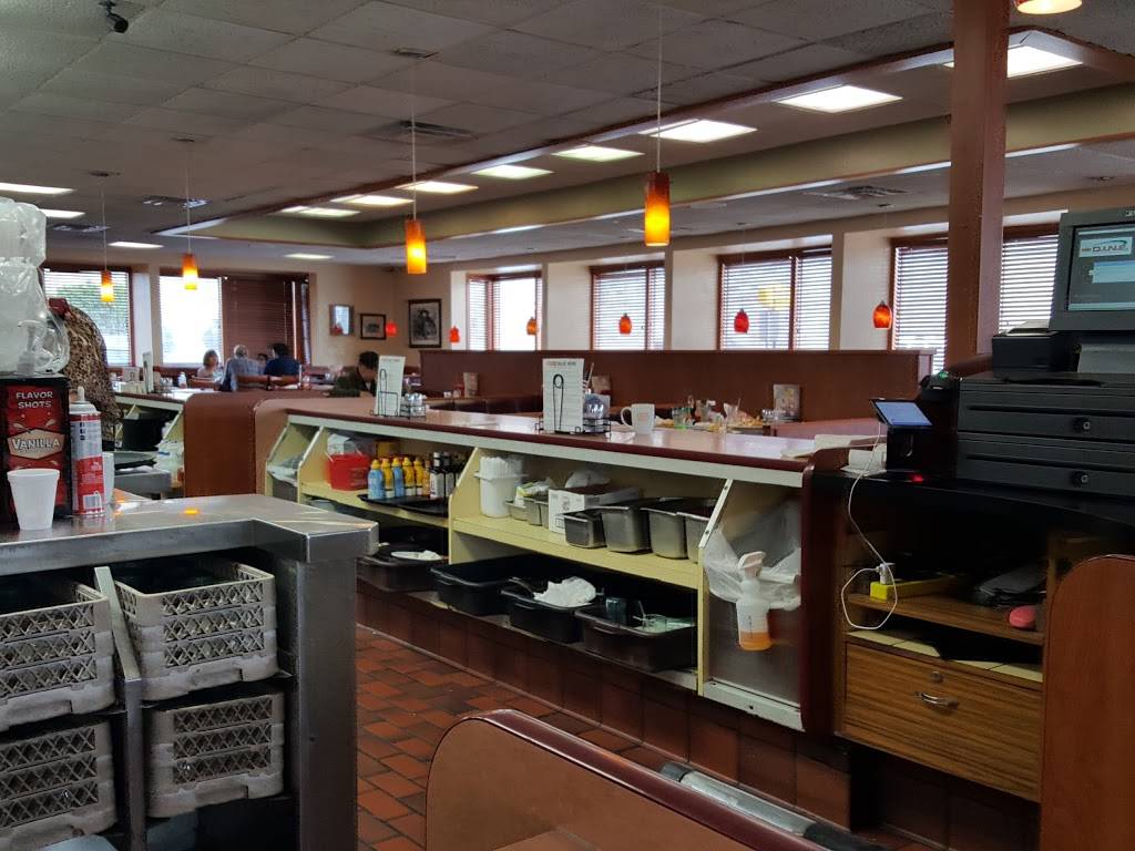 Dennys | restaurant | 6854 Ingram Rd, San Antonio, TX 78238, USA | 2106803087 OR +1 210-680-3087