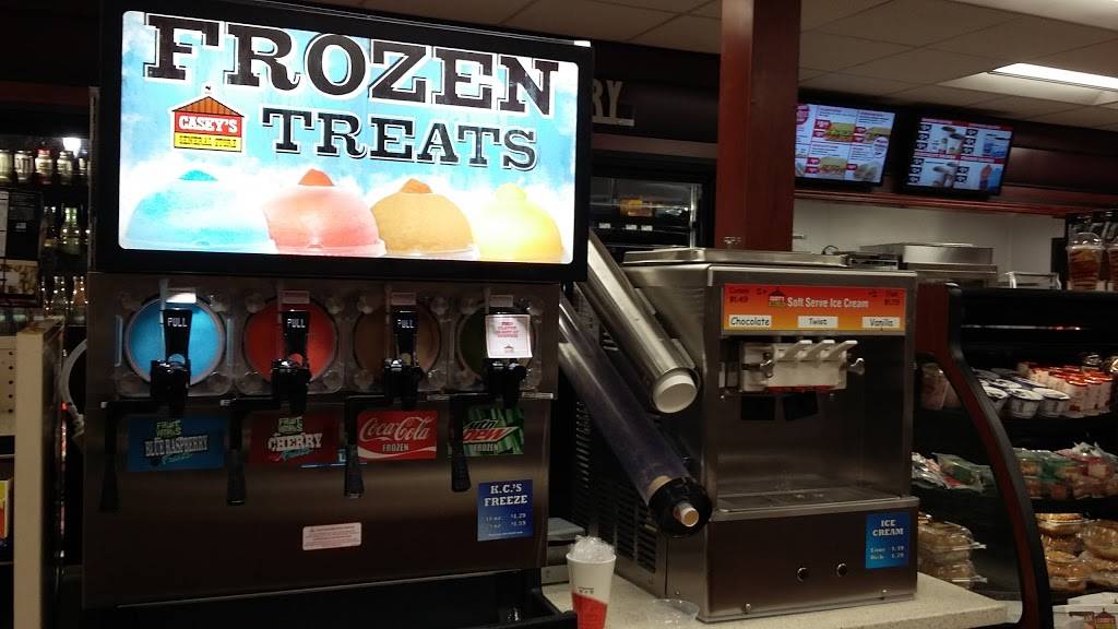 Caseys | meal takeaway | 418 W 9th St, Mt Carmel, IL 62863, USA | 6182639088 OR +1 618-263-9088