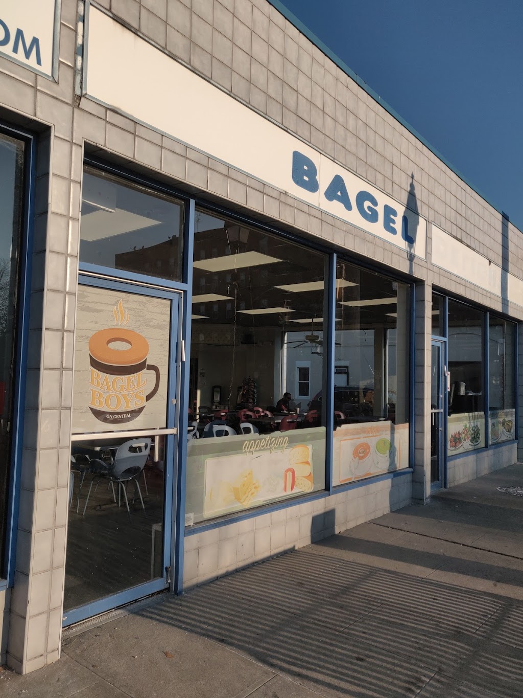 Bagel Boys | bakery | 598 Central Ave, Cedarhurst, NY 11516, USA | 5163747644 OR +1 516-374-7644