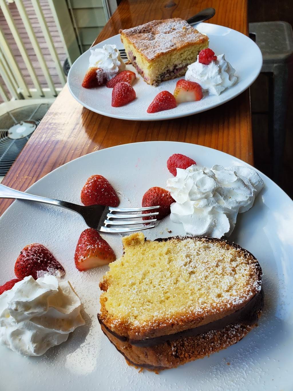 Siegfrieds Restaurant and German Biergarten | restaurant | 1869 Fruitville Rd, Sarasota, FL 34236, USA | 9413309330 OR +1 941-330-9330