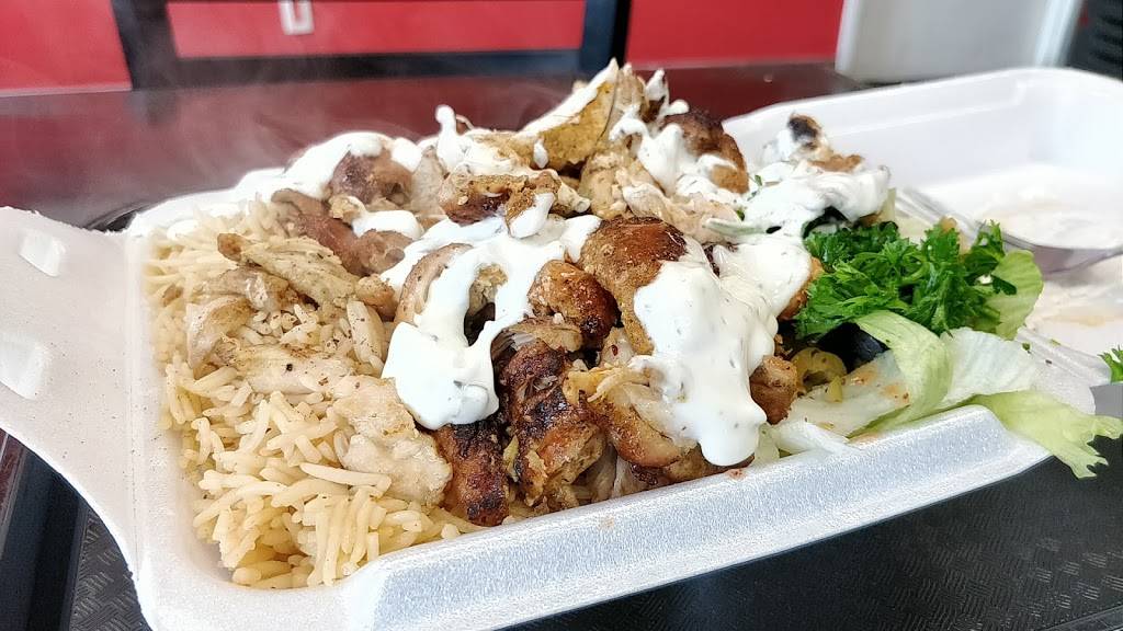 Qs Shawarma | restaurant | 1075 Martin Grove Rd, Etobicoke, ON M9W 4W6, Canada | 4162407712 OR +1 416-240-7712