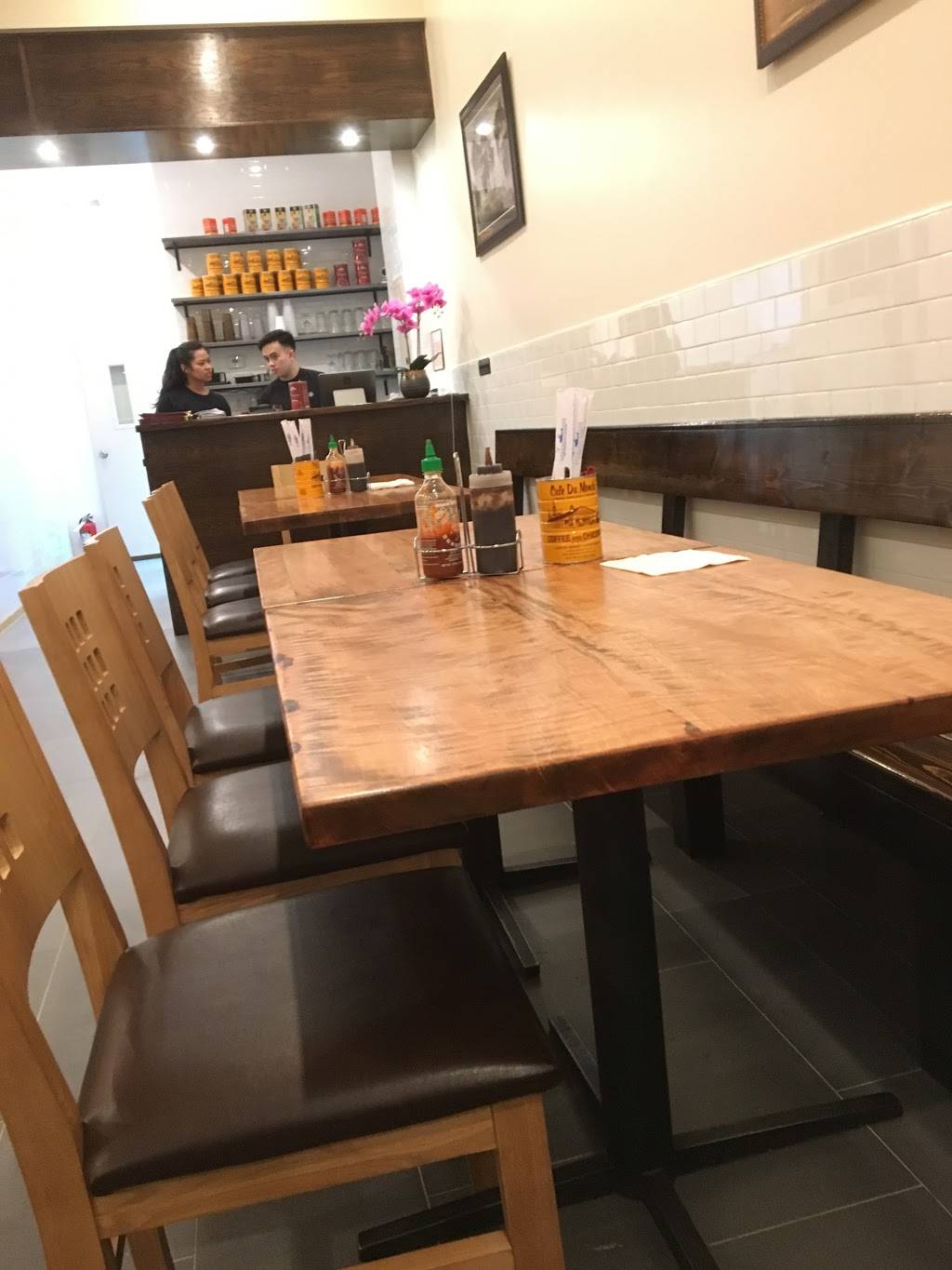 Pho Metro | restaurant | 31-16 Farrington St, Flushing, NY 11354, USA | 7188867435 OR +1 718-886-7435