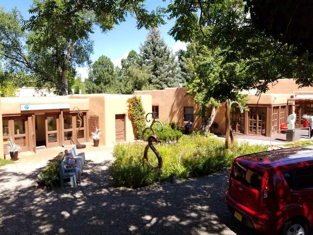 El Farol Restaurant | restaurant | 808 Canyon Rd, Santa Fe, NM 87501, USA | 5059839912 OR +1 505-983-9912