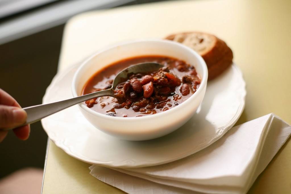 eat / catering and carry-out | restaurant | 1906 Packard St, Ann Arbor, MI 48104, USA | 7342137011 OR +1 734-213-7011