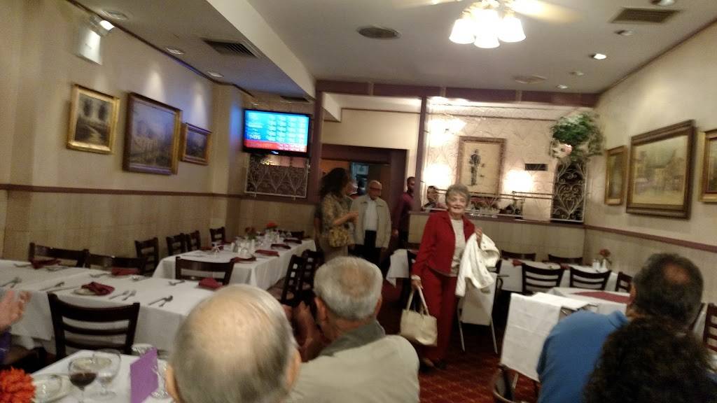 New Corner | restaurant | 7201 8th Ave, Brooklyn, NY 11228, USA | 7188330800 OR +1 718-833-0800