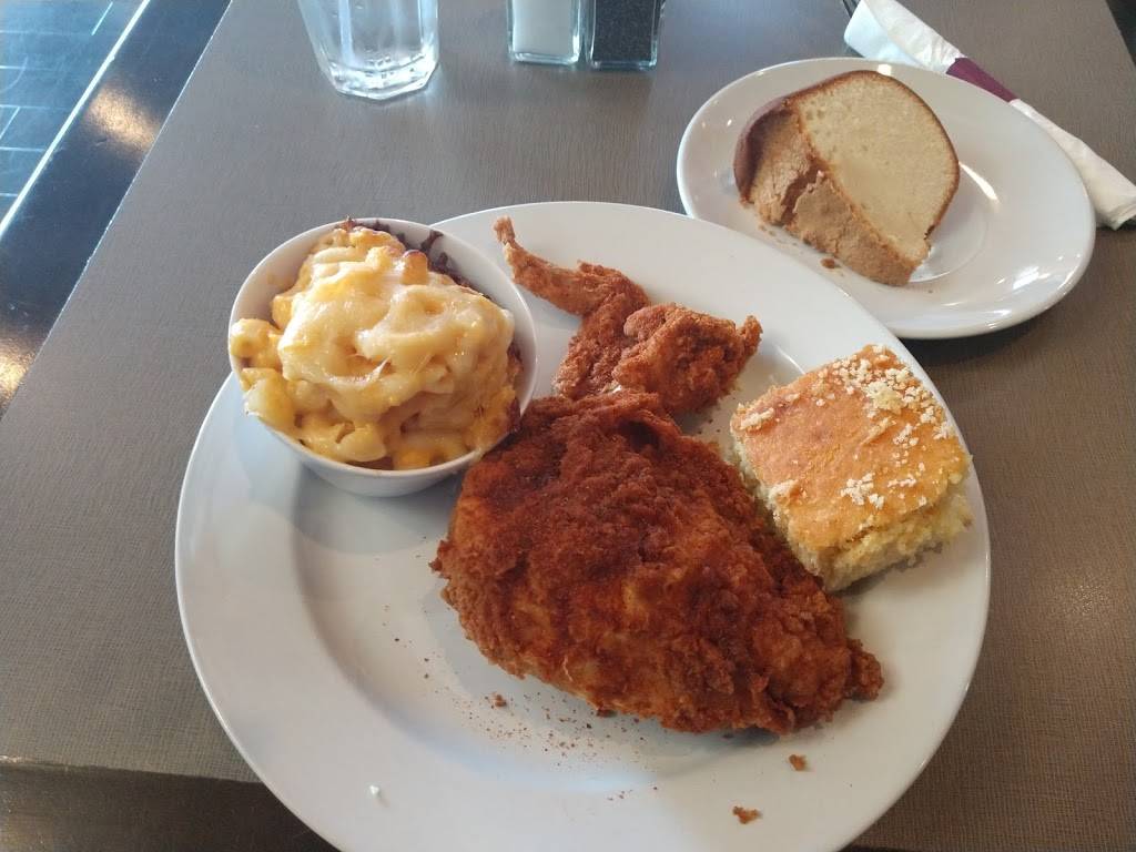 Jazzys Restaurant & Lounge | restaurant | 901 King St, Jacksonville, FL 32204, USA | 9048137178 OR +1 904-813-7178