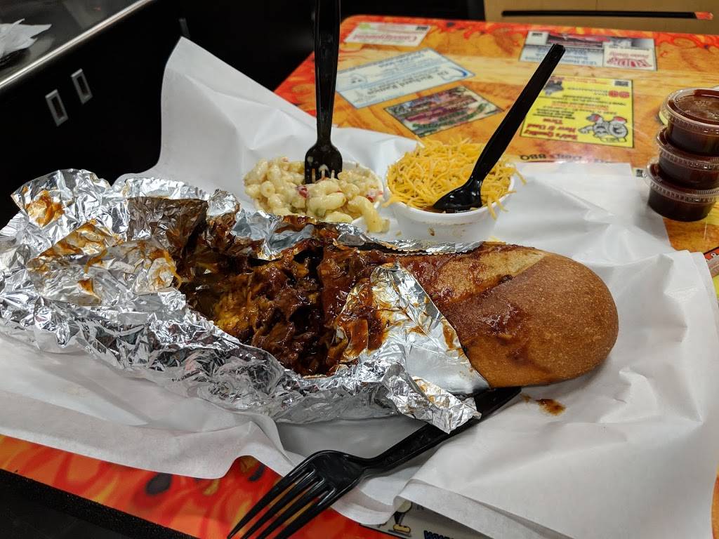 Kinders Meats-Deli-BBQ | restaurant | 1363 Oliver Rd C, Fairfield, CA 94533, USA | 7073997427 OR +1 707-399-7427