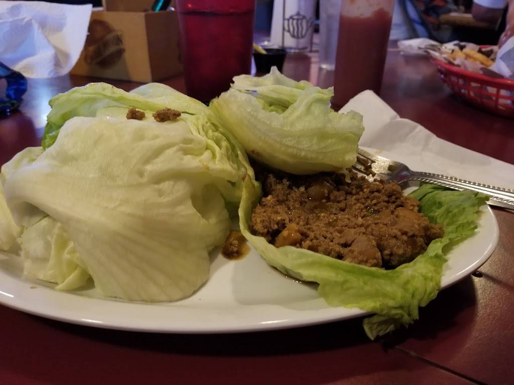 Wahoos Restaurant & Bar | restaurant | 8654 E S Topaz Ct, Gold Canyon, AZ 85118, USA | 4809833333 OR +1 480-983-3333