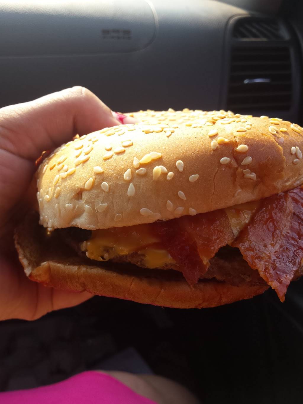 Burger King | restaurant | 199 Montreal Rd, Vanier, ON K1L 6E2, Canada | 6137447016 OR +1 613-744-7016