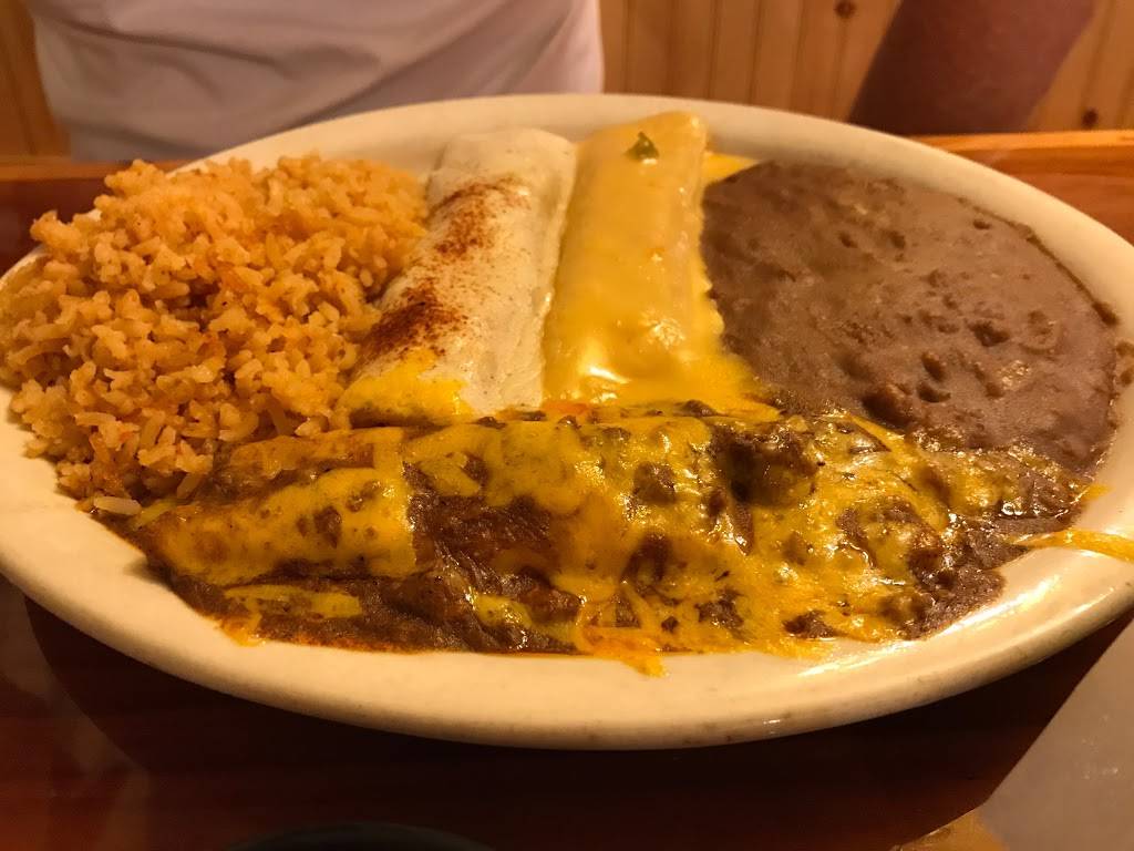 Fiesta Mexican Restaurant | restaurant | 3233 Hemphill St, Fort Worth, TX 76110, USA | 8179236941 OR +1 817-923-6941